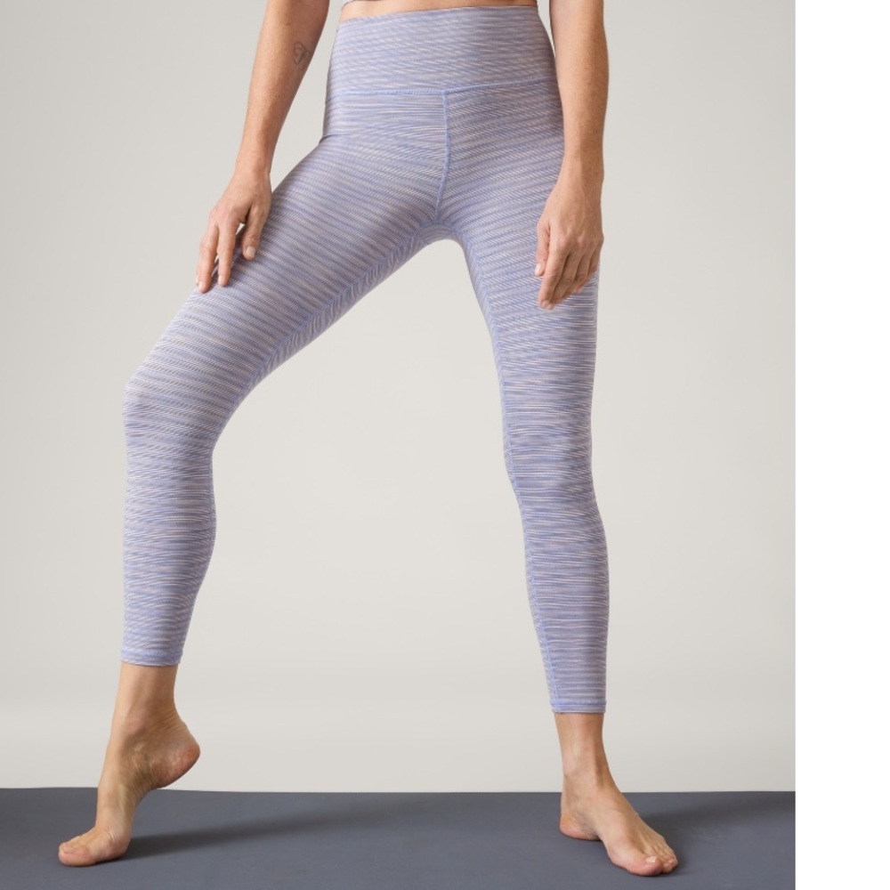 Athleta Transcend High Rise 7/8 legging